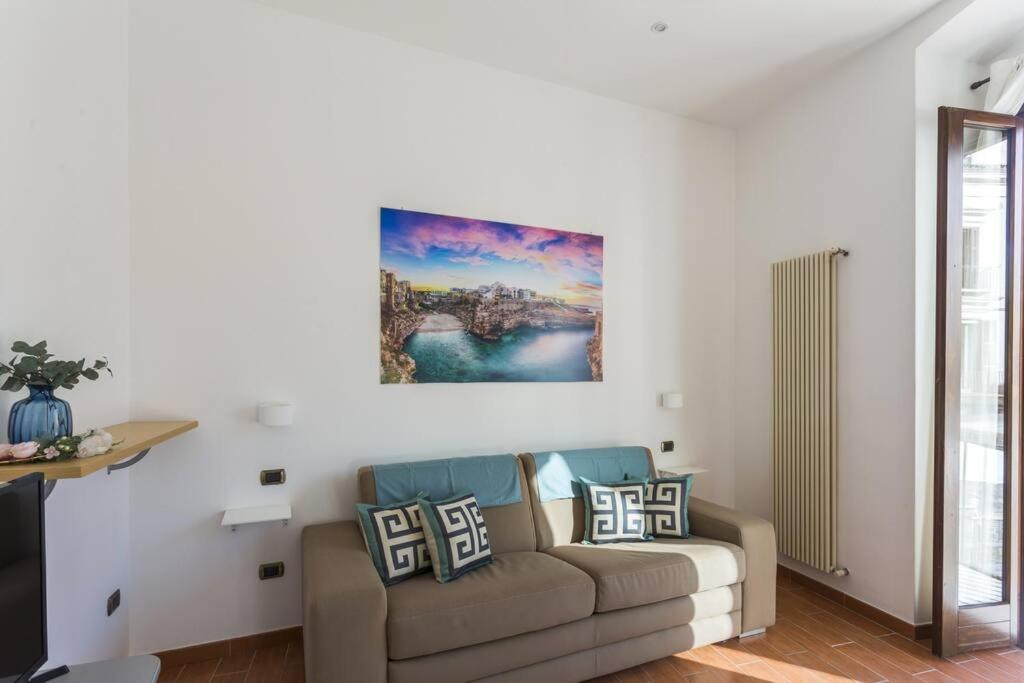 Dimora Donna Vittoria Apartment Бари Екстериор снимка