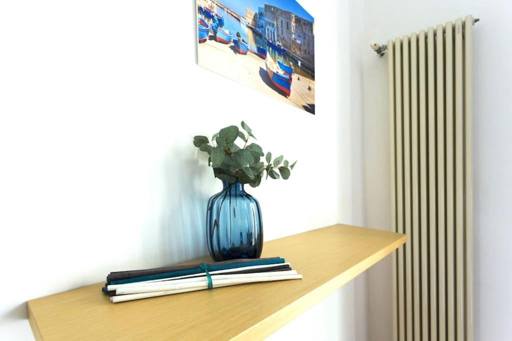 Dimora Donna Vittoria Apartment Бари Екстериор снимка